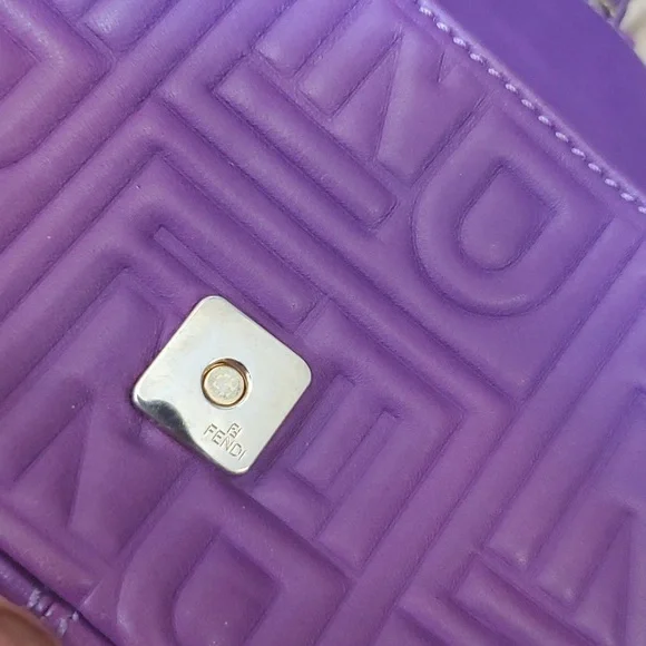 Fendi 2008 Leather Baguette Logo Embossed Mini - Picture 8 of 12